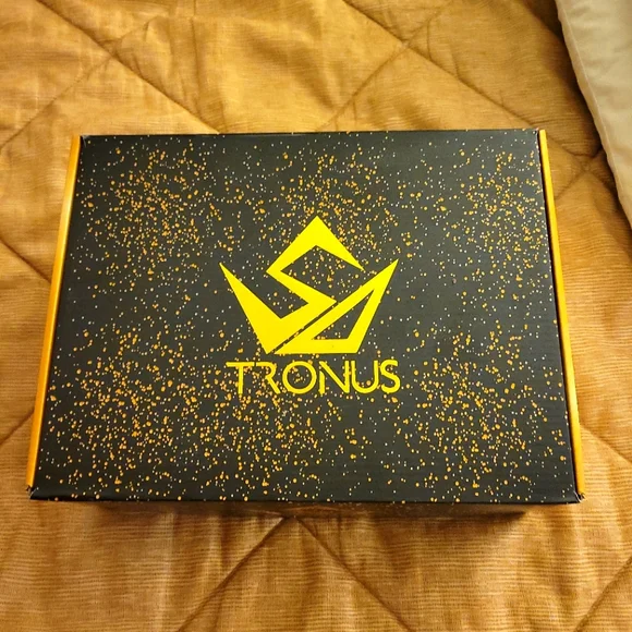 Tronus | Shoes | Tronus Bred | Poshmark display picture 1